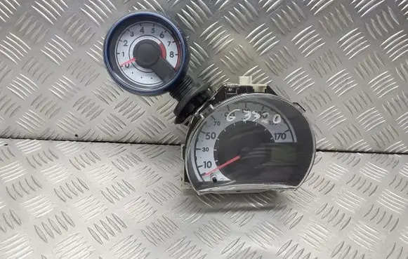 Toyota Aygo AB10 Tachometer 838000H011