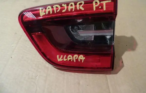 Renault Kadjar Tailgate rear/tail lights 265508898R