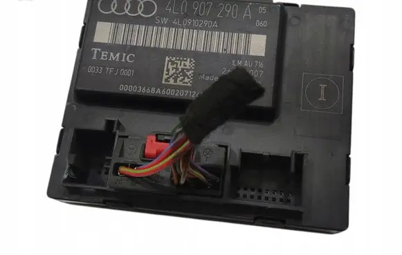 Audi Q7 4L Door control unit/module 4L0907290A