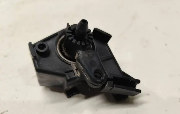 Audi A6 S6 C6 4F Engine bonnet (hood) release handle 4F1823633B