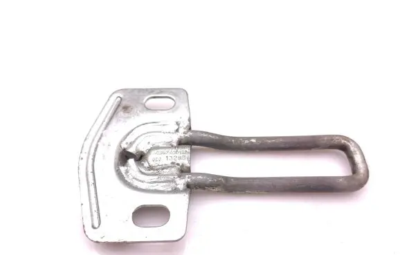 Mercedes-Benz Vito Viano W639 Loading door lock loop/hook striker A6397400132 13285