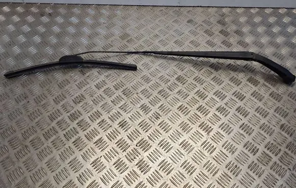 Chrysler Grand Voyager V Windshield/front glass wiper blade 