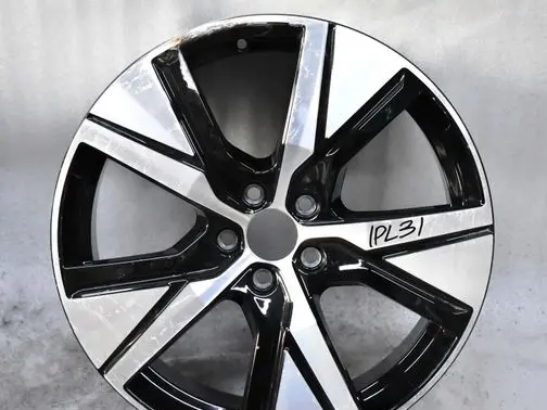 Volvo XC40 R19 alloy rim 