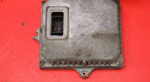 Mazda 6 Voltage converter/converter module 1307329086