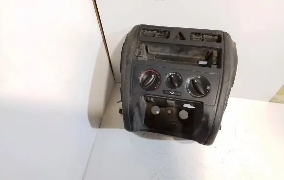 Audi A3 S3 8L Climate control unit 8LO863243