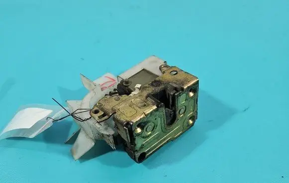 Front door lock