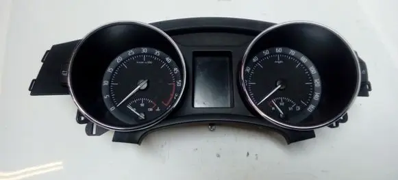 Skoda Superb B6 (3T) Speedometer (instrument cluster) 3T2920911K