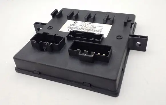 Audi Q7 4L Comfort/convenience module 4F0907279A 4F0910279F F005V00580