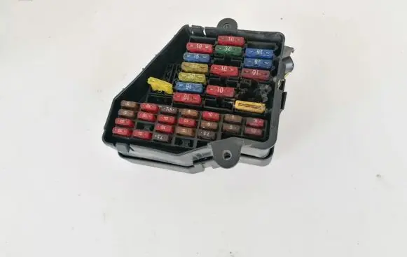 Audi A3 S3 8L Fuse box set