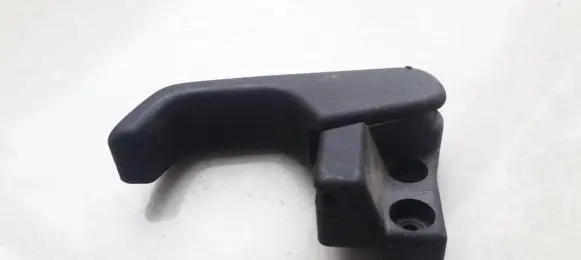 Volkswagen PASSAT B3 Engine bonnet (hood) release handle 357823533