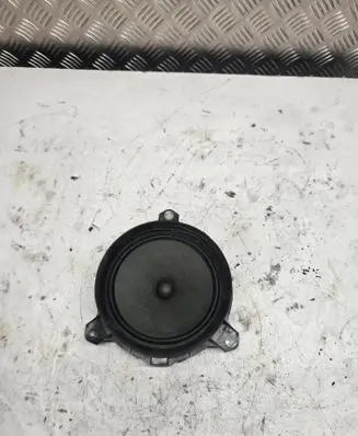 Toyota Prius (XW50) Front door speaker 8616028820