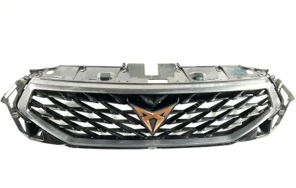 Seat Ateca Front bumper upper radiator grill
