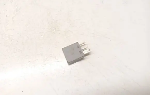 Toyota Aygo AB10 Other relay 9008087021