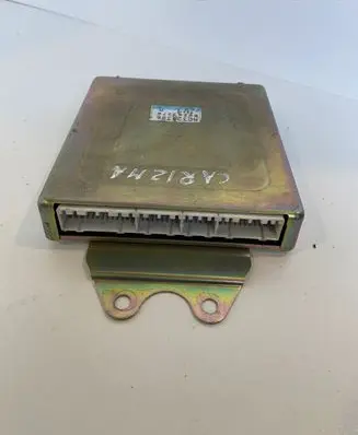 Mitsubishi Carisma Engine control unit/module MD324386 E2T63276
