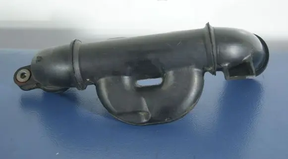 Ford Focus C-MAX Engine coolant pipe/hose 9657083680