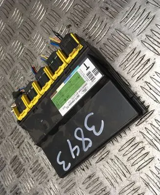 Ford Mondeo Mk III Comfort/convenience module 3S7T15K600TC 5WK48752G T83SA