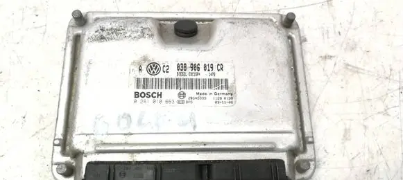 Volkswagen Bora Engine control unit/module 038906019CR 28SA5399 0281010663