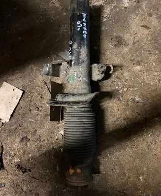 Ford Mondeo Mk III Front shock absorber/damper
