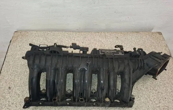 Land Rover Evoque I Intake manifold G4D318N968AA G4D312B676AA
