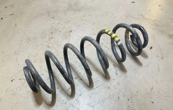 Audi Q3 8U Rear coil spring