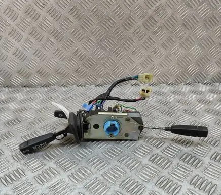 Land Rover Defender Indicator stalk AMR6106 XPB101290