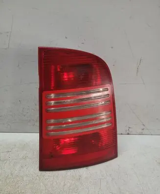 Skoda Octavia Mk1 (1U) Rear/tail lights 1U9945112B