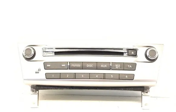 Head unit multimedia control