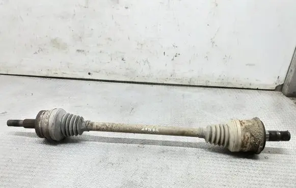 Chrysler 300 - 300C Rear driveshaft