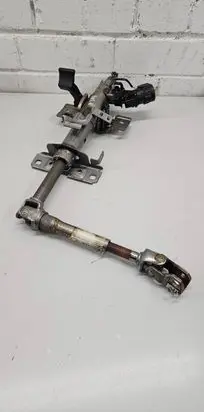 Peugeot 308 Steering wheel axle 9674861877