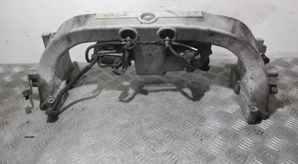 Subaru Legacy Intake manifold 2739686110