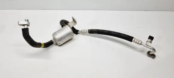 KIA Niro Air conditioning (A/C) pipe/hose 97762Q4500