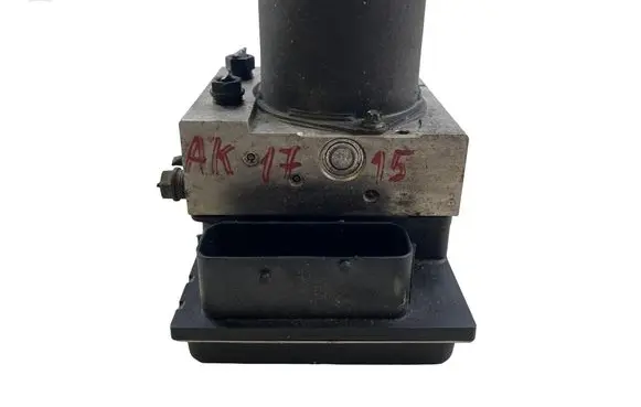 BMW 5 E60 E61 ABS Pump 6768550 6777797
