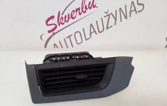Renault Express Dashboard side air vent grill/cover trim 687606774R 687508857R