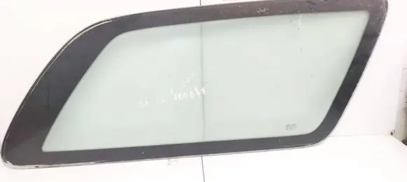 Ford Mondeo MK II Rear side window 