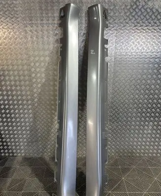 BMW X5 E70 Sill 8038289 8038290