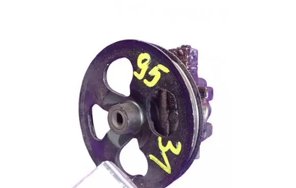 Toyota Yaris Verso Power steering pump