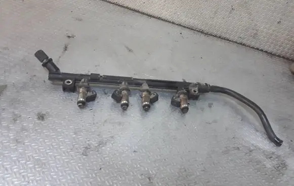 Ford Ka Fuel injectors set CB2615 1705210980 CB261