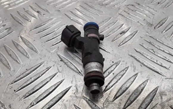 Nissan Titan Fuel injector 0280158007