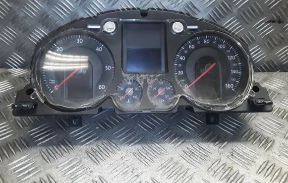 Volkswagen PASSAT B6 Speedometer (instrument cluster) A2C53145550 A2C53117396 A2C53042108