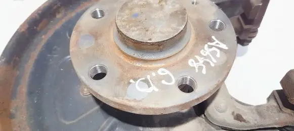 Audi A3 S3 8P Rear wheel hub didzioji