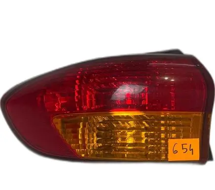 Subaru B9 Tribeca Rear/tail lights 2XL946095
