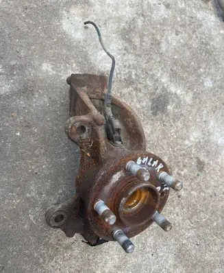 Ford Galaxy Front wheel hub 