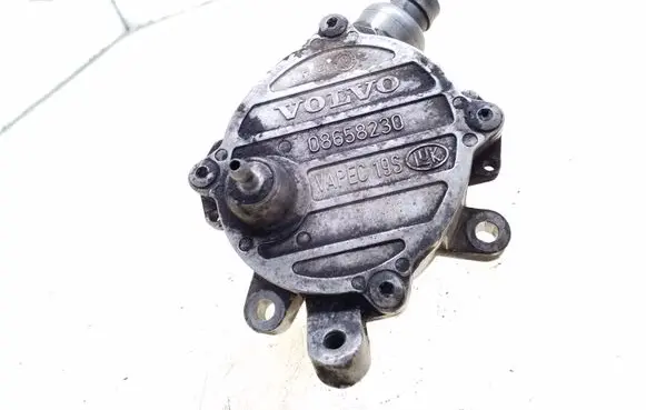 Volvo S60 Vacuum pump 08658230