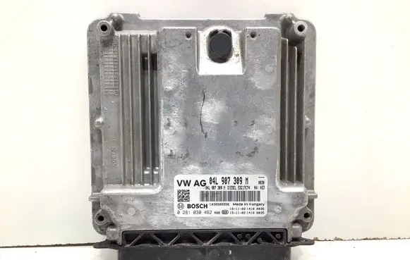Volkswagen PASSAT B8 Engine control unit/module 04L907309M 0281030462