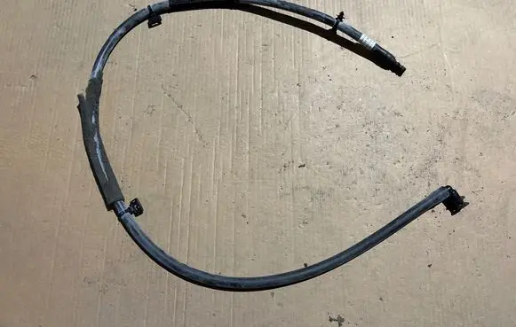 Mercedes-Benz SL R231 Windshield washer fluid hose A2318602392