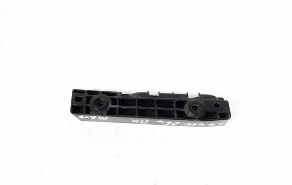 Lexus LS 460 - 600H Headlight/headlamp mounting bracket 5213450050
