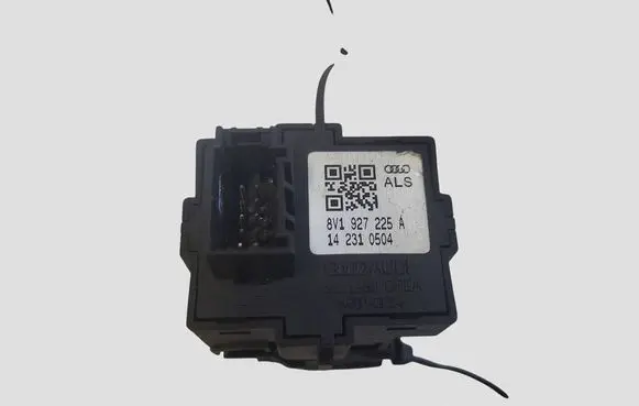 Audi A3 S3 8V Hand parking brake switch 8V1927225A