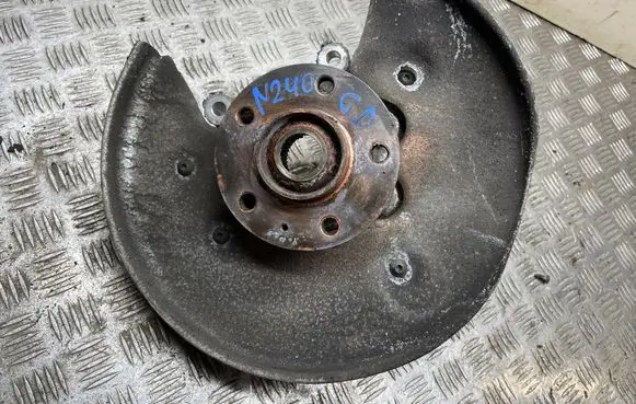 Audi A7 S7 4G Rear wheel hub spindle/knuckle 8R0505436C