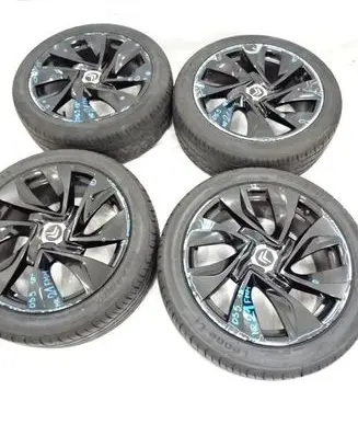 Citroen DS5 R18 alloy rim 
