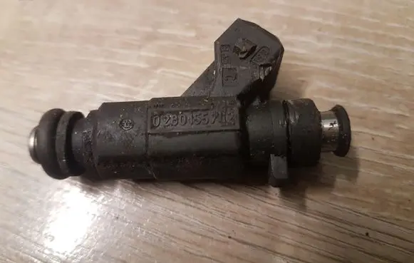 Mercedes-Benz ML W163 Fuel injector 0280155742 A1120780049